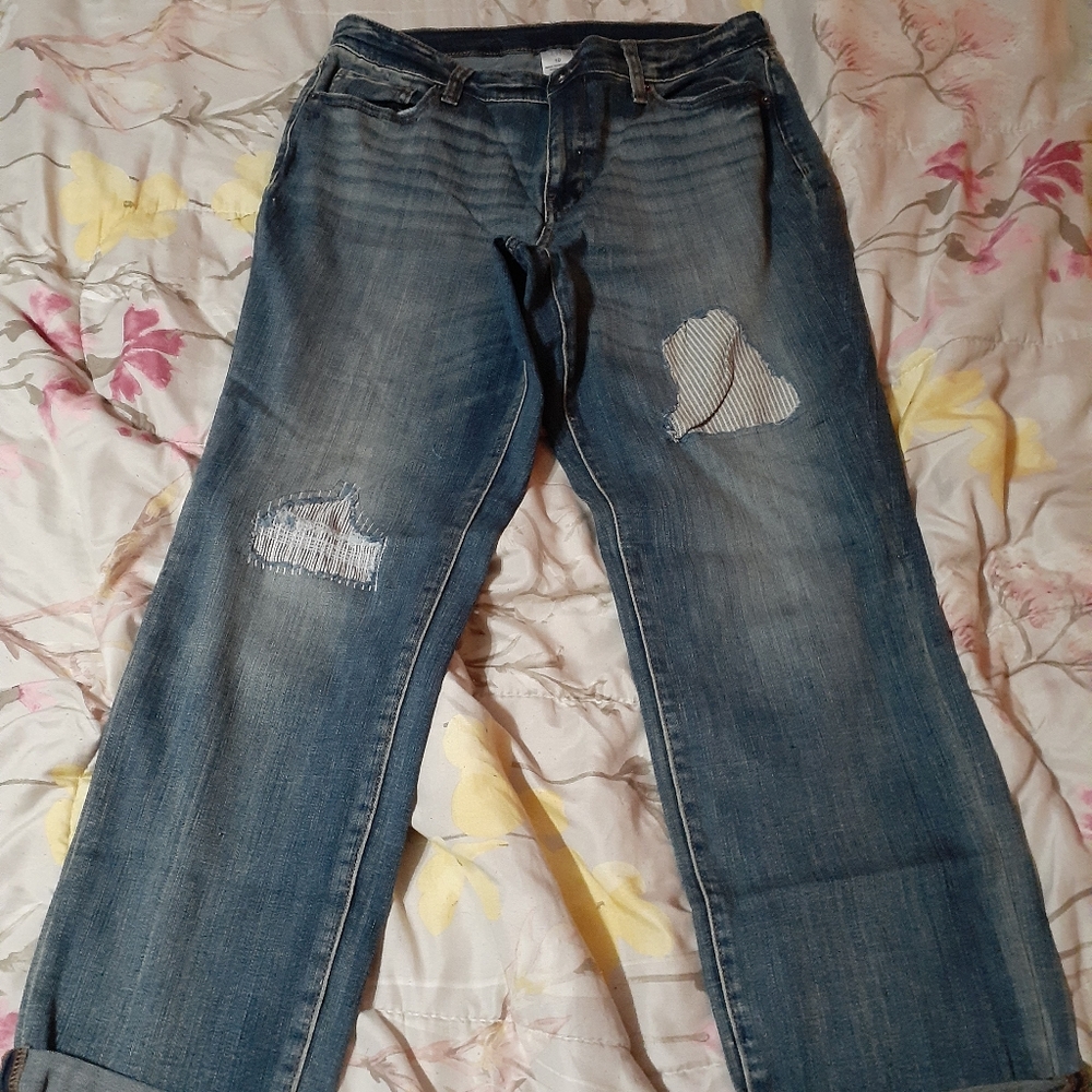Time and Tru size 10 cropped jeans